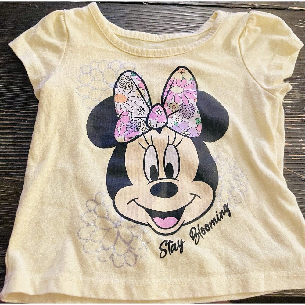 Disney Junior Minnie Mouse Girls 2T Yellow Graphic Print Crew Neck T-Shirt